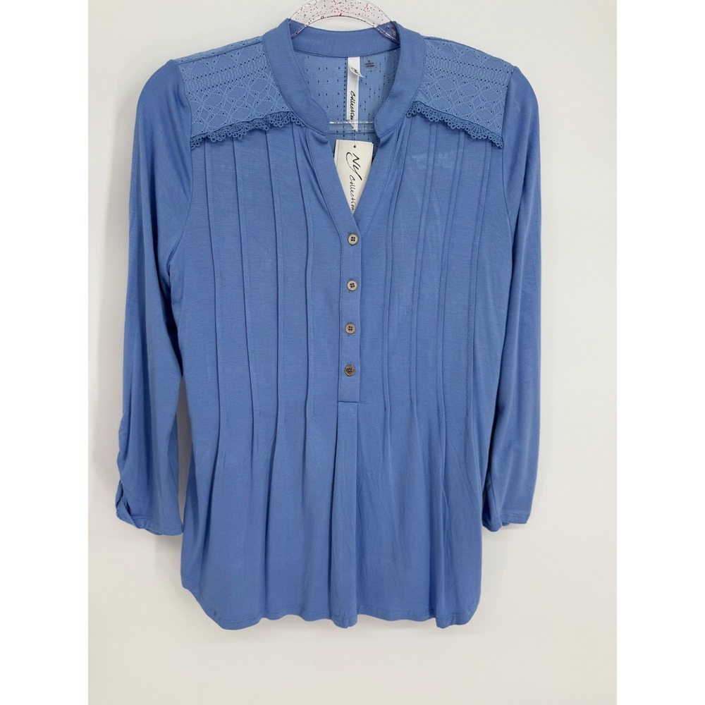NY Collection Blue Crochet Lace Pintuck Split Neck 3/4 Sleeve Top Small NEW